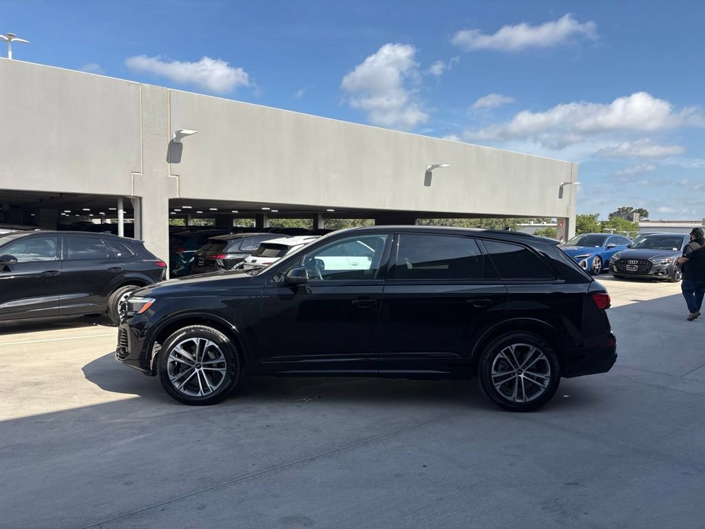 Certified 2026 Audi Q7 3.0T Premium w/ Convenience Plus Package AWD/4WD image 9