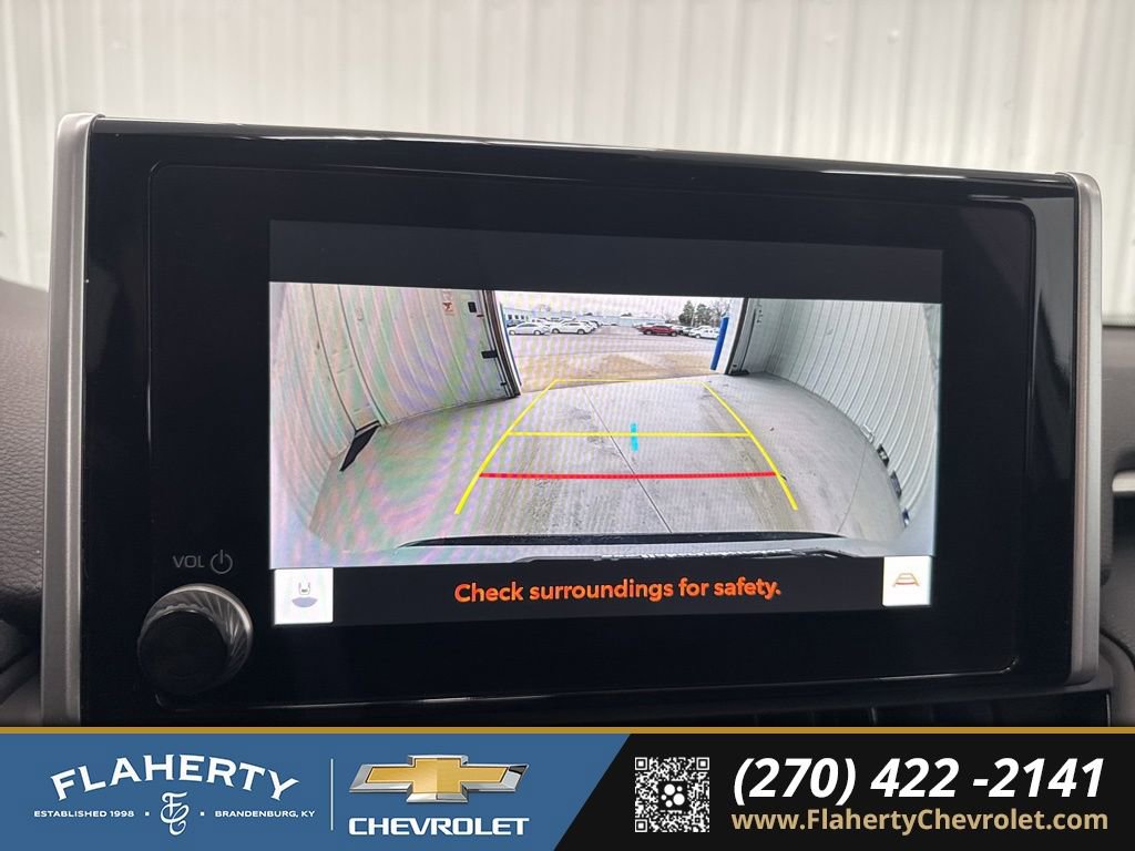 Used 2024 Toyota RAV4 LE image 28