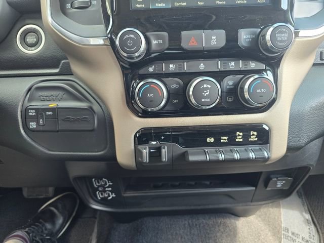 Used 2024 RAM 2500 Laramie AWD/4WD image 17