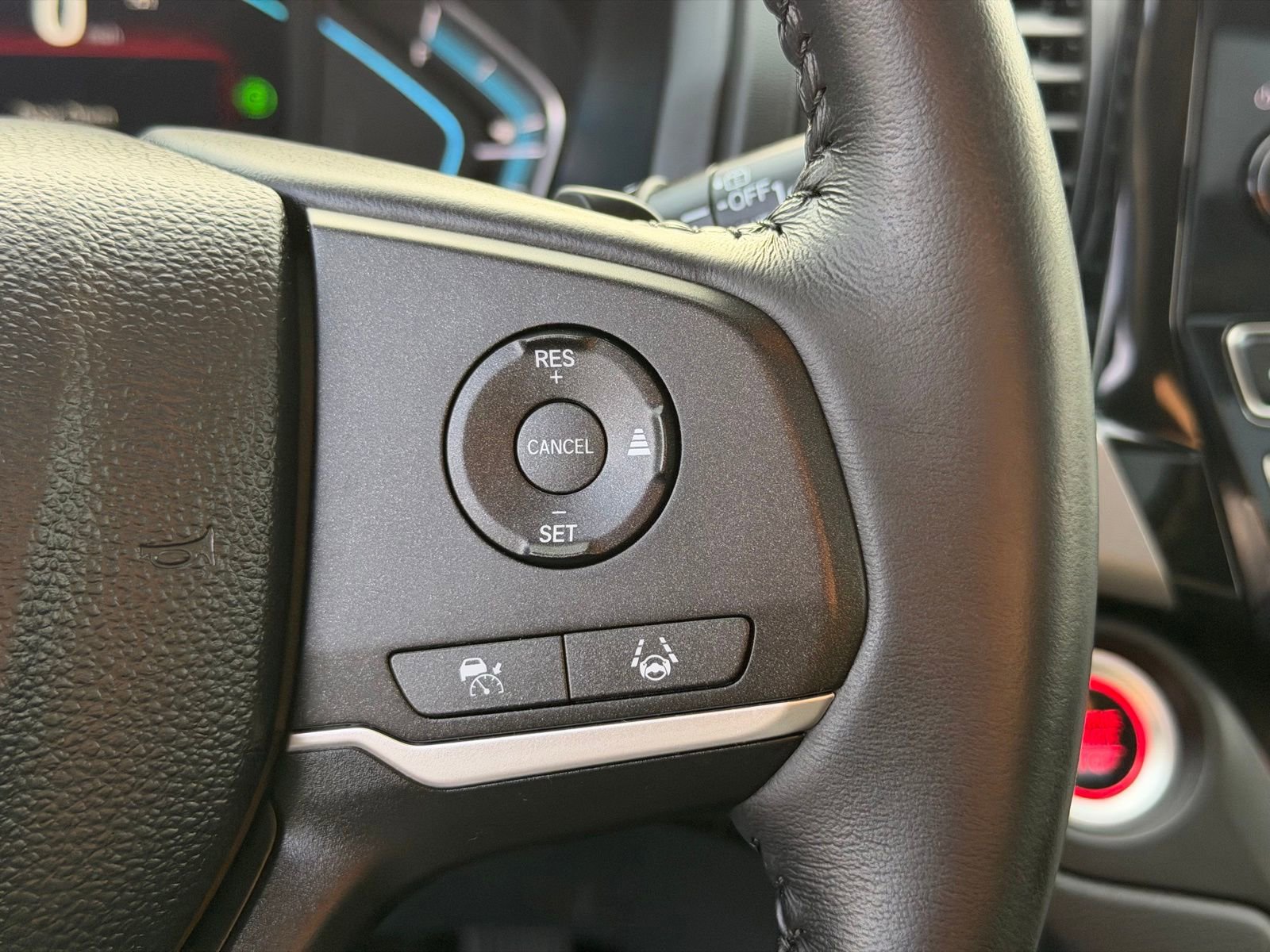 Used 2024 Honda Odyssey EX-L image 19