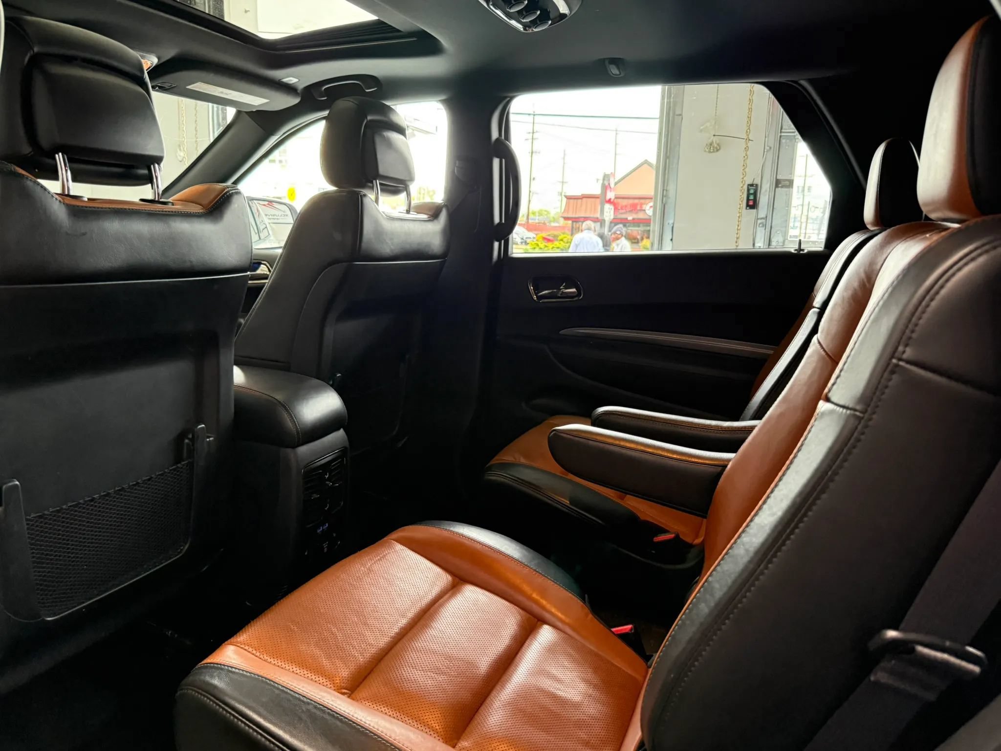 Used 2020 Dodge Durango R/T w/ Blacktop Package AWD/4WD image 25