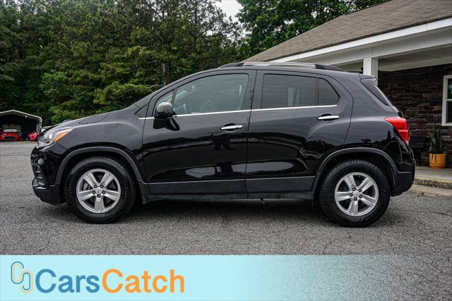 Used 2020 Chevrolet Trax LT w/ LT Convenience Package FWD image 8