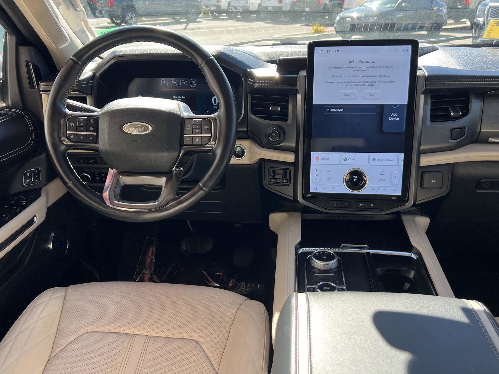 Used 2023 Ford Expedition Max Platinum image 24