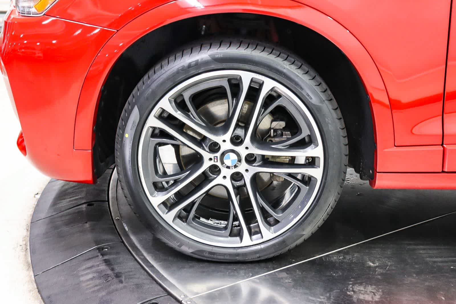 Used 2017 BMW X3 xDrive28i AWD/4WD image 9