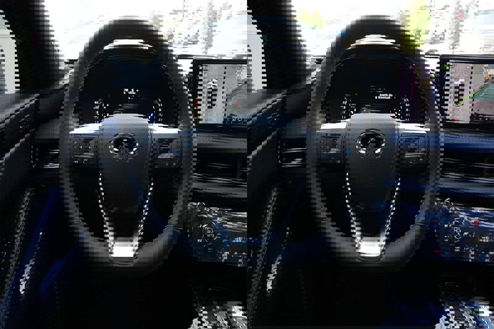 New 2026 INFINITI QX60 Sport w/ Dark Cargo Package image 9