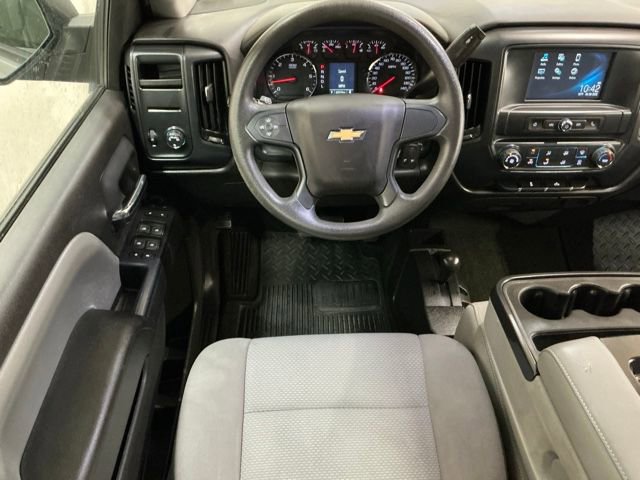 Used 2018 Chevrolet Silverado 1500 Custom w/ Custom Value Package image 12