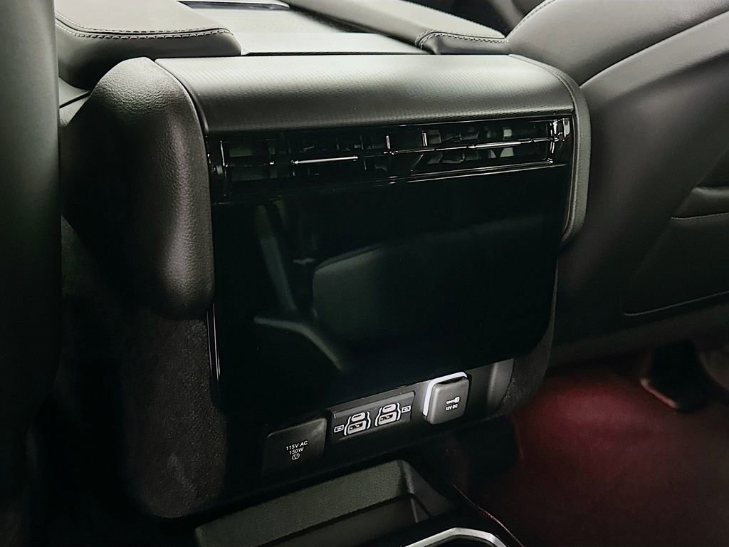 New 2026 Jeep Grand Wagoneer L Summit image 33