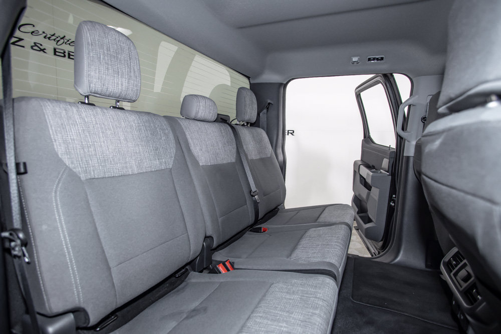 Used 2023 Ford F150 Lightning XLT AWD/4WD image 15