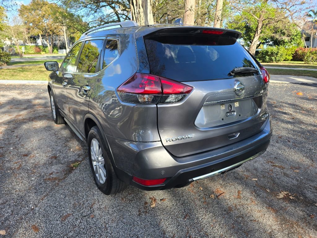 Used 2019 Nissan Rogue SV image 6