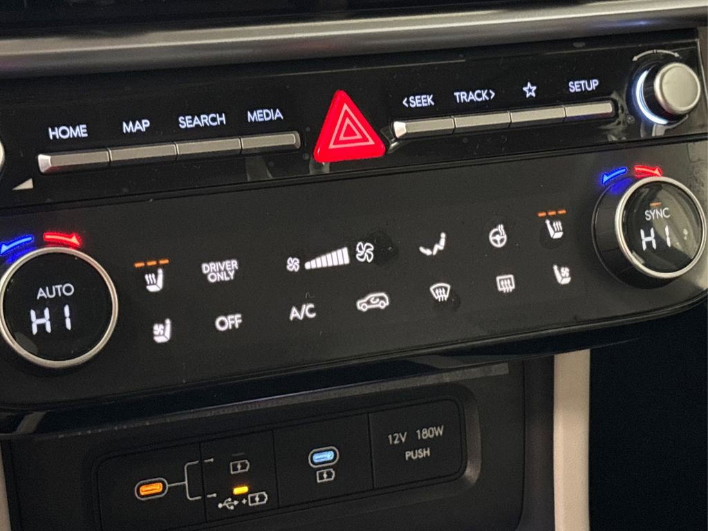 New 2026 Hyundai Tucson Limited image 22