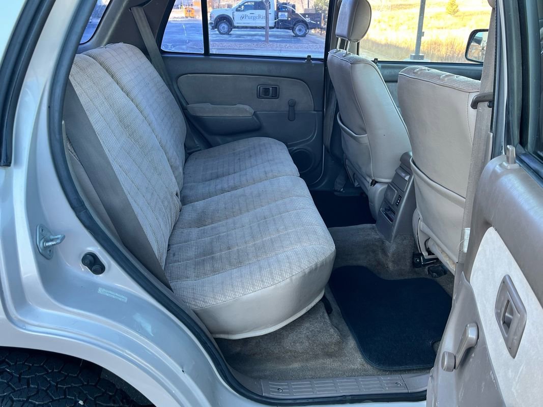 Used 1998 Toyota 4Runner 4WD image 18