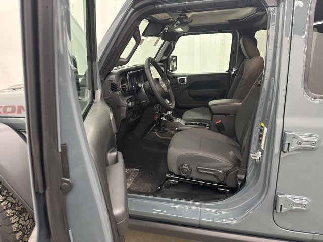 New 2025 Jeep Wrangler Unlimited Rubicon image 5