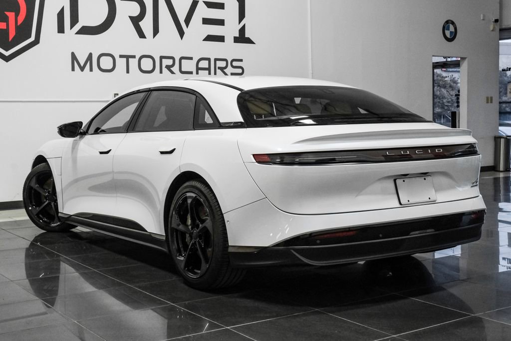 Used 2024 Lucid Air Touring image 13