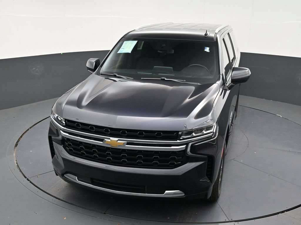 Used 2024 Chevrolet Suburban LS RWD image 19