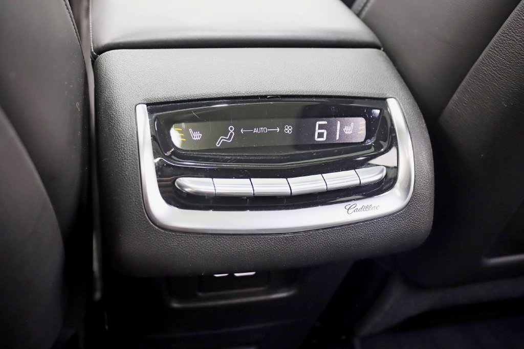 Used 2024 Cadillac XT6 Sport w/ Platinum Package AWD/4WD image 25