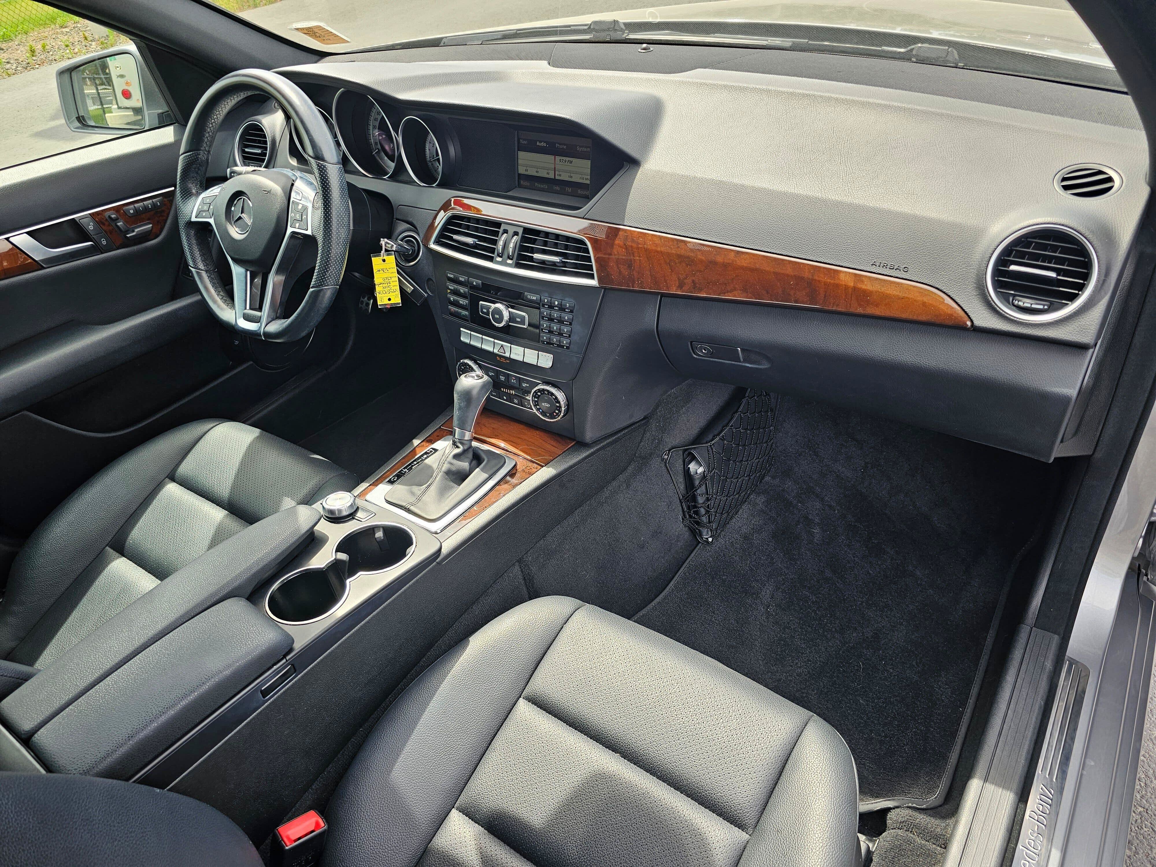Used 2014 Mercedes-Benz C 300 4MATIC Sedan image 11