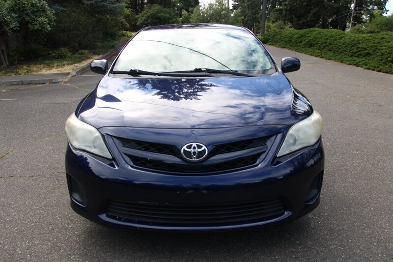 Used 2011 Toyota Corolla LE FWD image 9