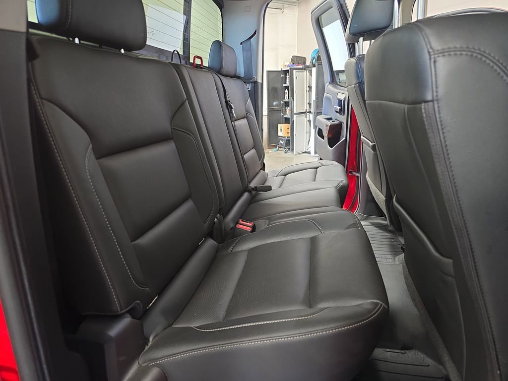 Used 2018 GMC Sierra 1500 SLT w/ SLT Premium Package AWD/4WD image 11