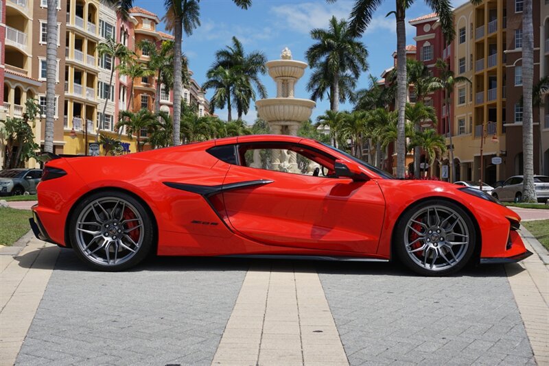 Used 2024 Chevrolet Corvette Z06 w/ Stealth Interior Trim Package RWD image 3