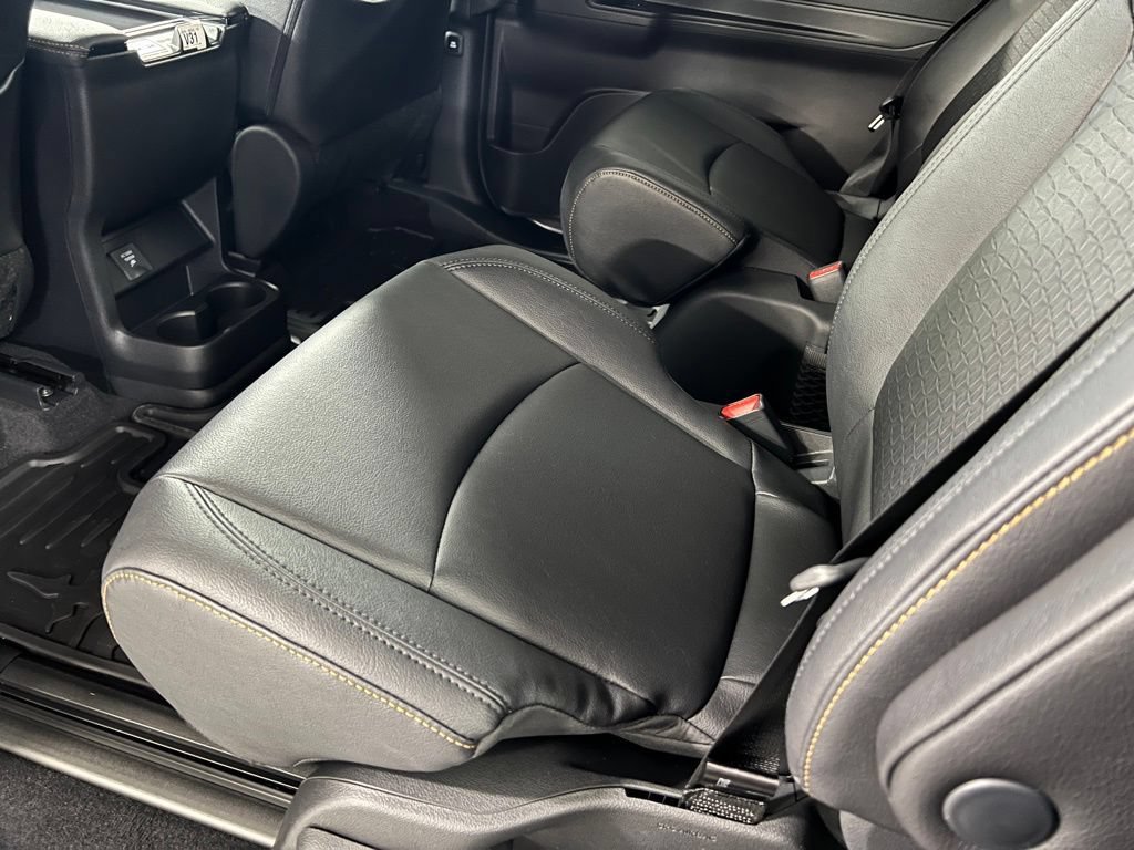 New 2026 Toyota Sienna XLE Woodland Edition AWD/4WD image 15