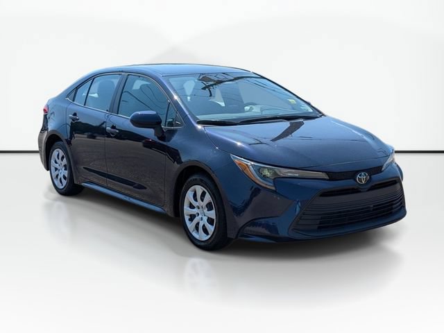 Used 2024 Toyota Corolla LE FWD image 4