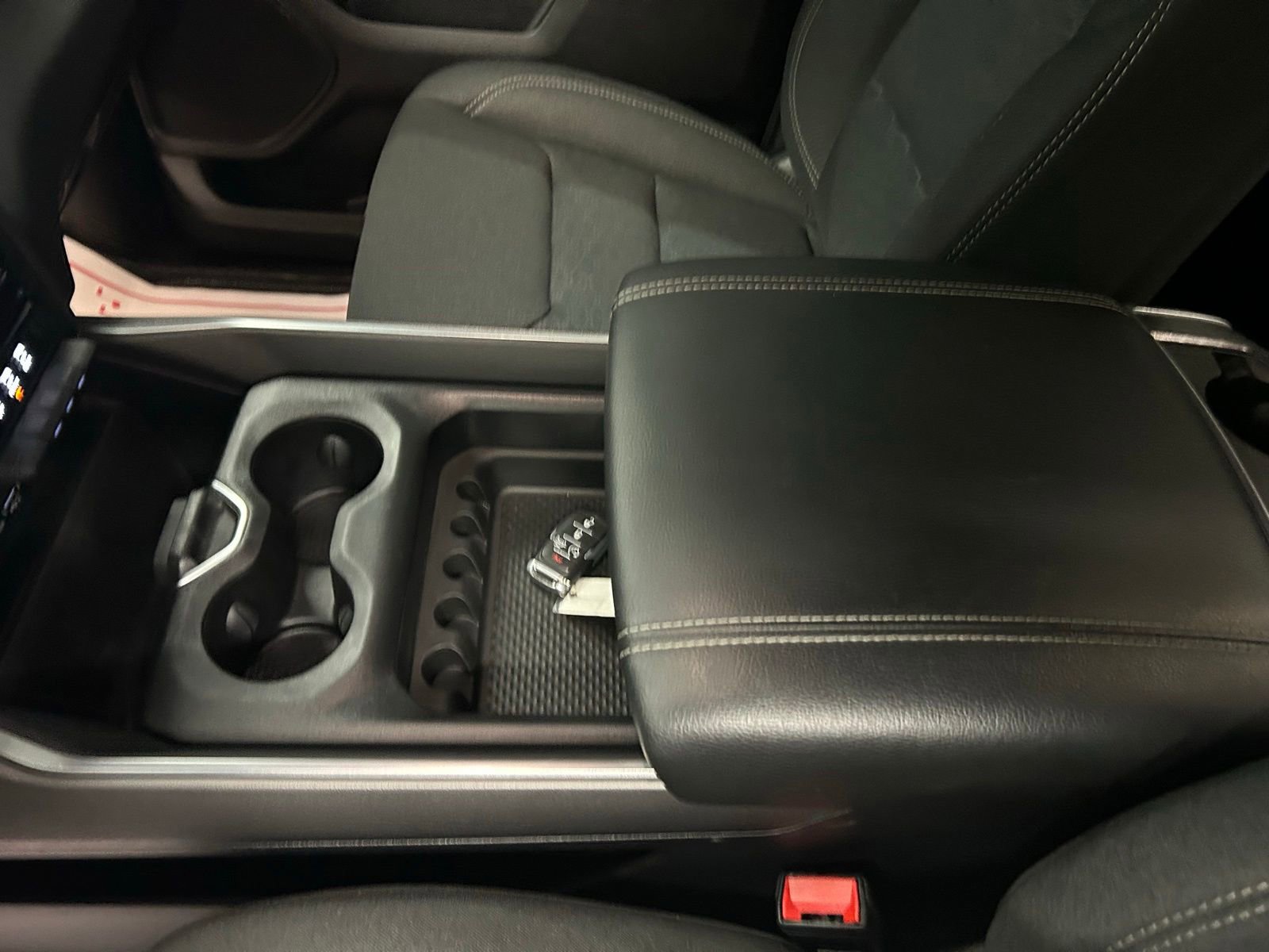 Used 2025 RAM 1500 Big Horn AWD/4WD image 17