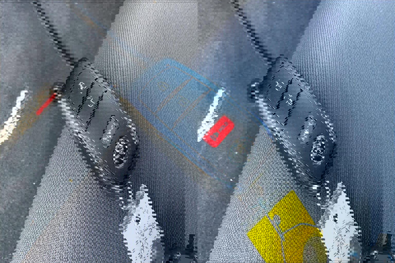 Used 2025 Toyota Tacoma TRD Sport image 15