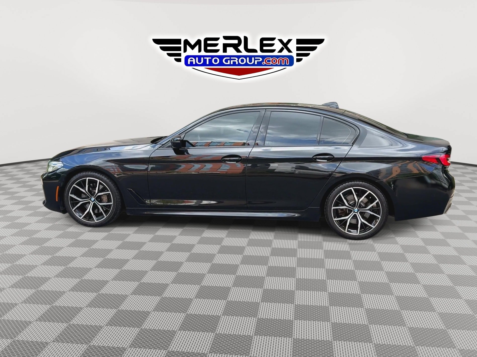 Used 2021 BMW 530i RWD image 5