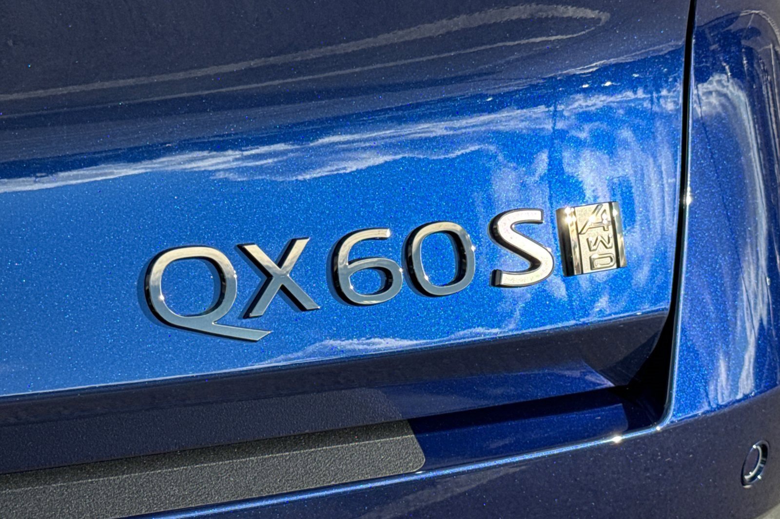 New 2026 INFINITI QX60 Sport w/ Dark Cargo Package image 30