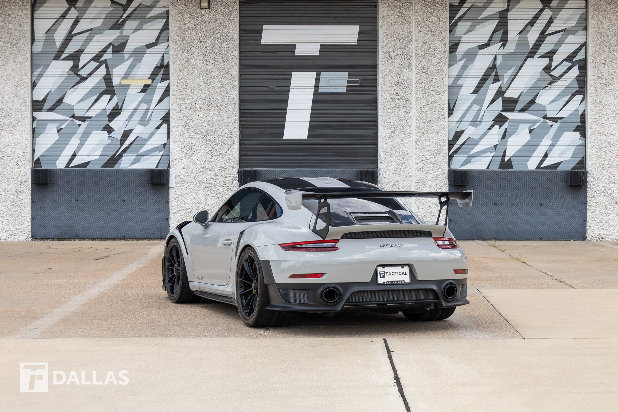 Used 2018 Porsche 911 GT2 RS RWD image 11
