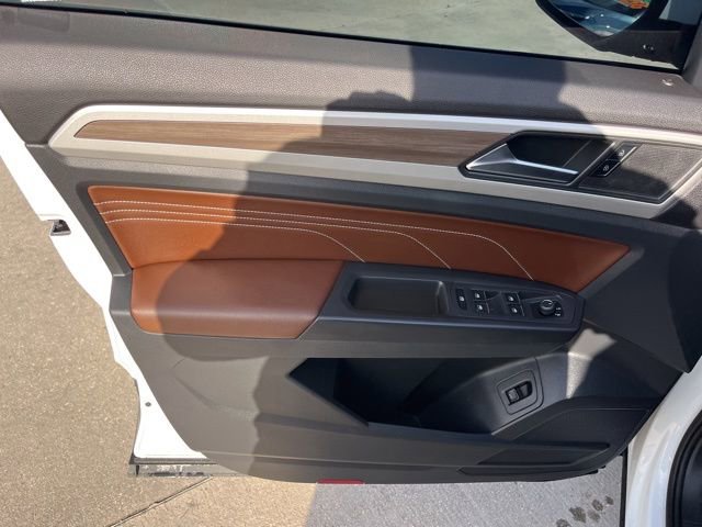 Used 2022 Volkswagen Atlas SEL AWD/4WD image 12