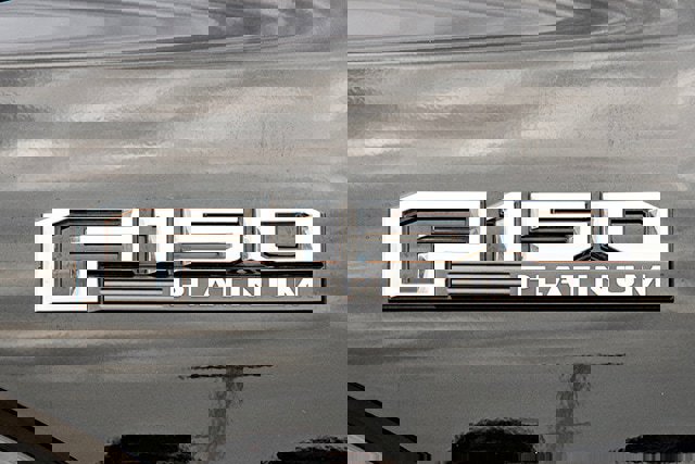 Used 2020 Ford F150 Platinum w/ Equipment Group 701A Luxury image 18