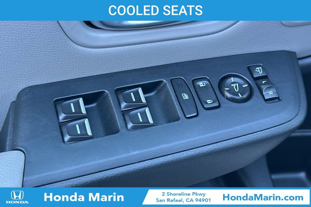 Used 2023 Honda Pilot Elite image 14