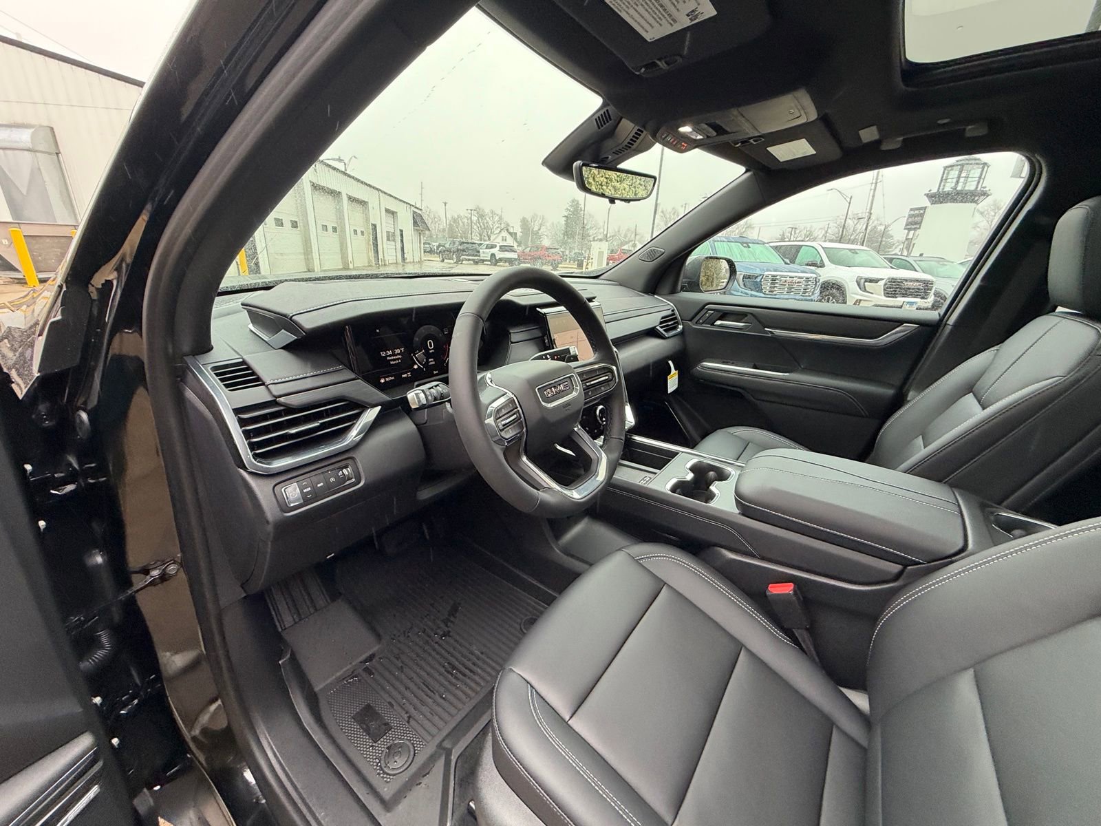 New 2026 GMC Acadia Elevation image 9