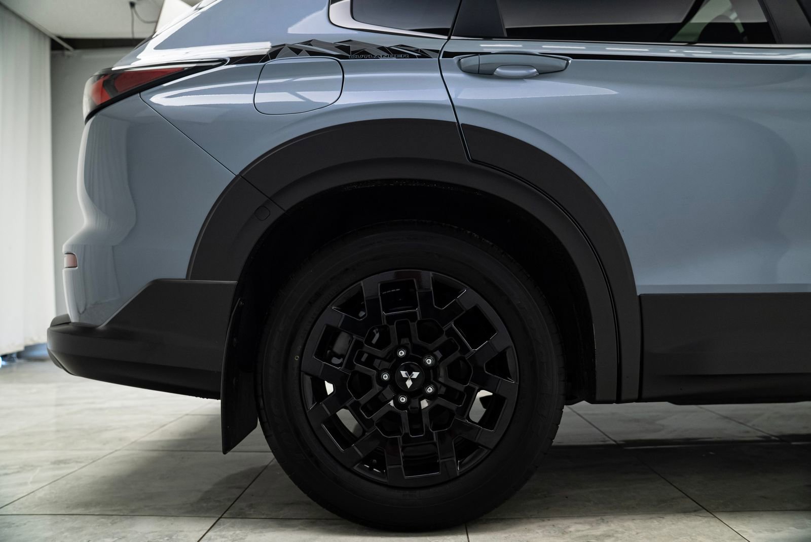Used 2025 Mitsubishi Outlander Trail Edition image 19