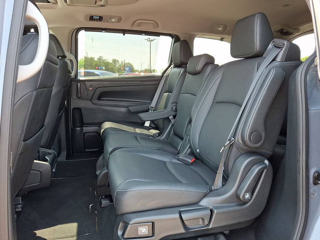 Used 2023 Honda Odyssey Touring image 10