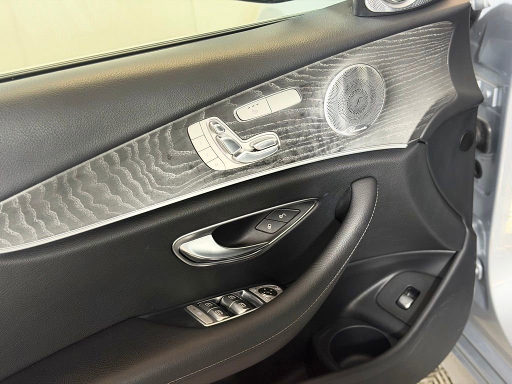 Used 2021 Mercedes-Benz E 350 4MATIC Sedan image 22
