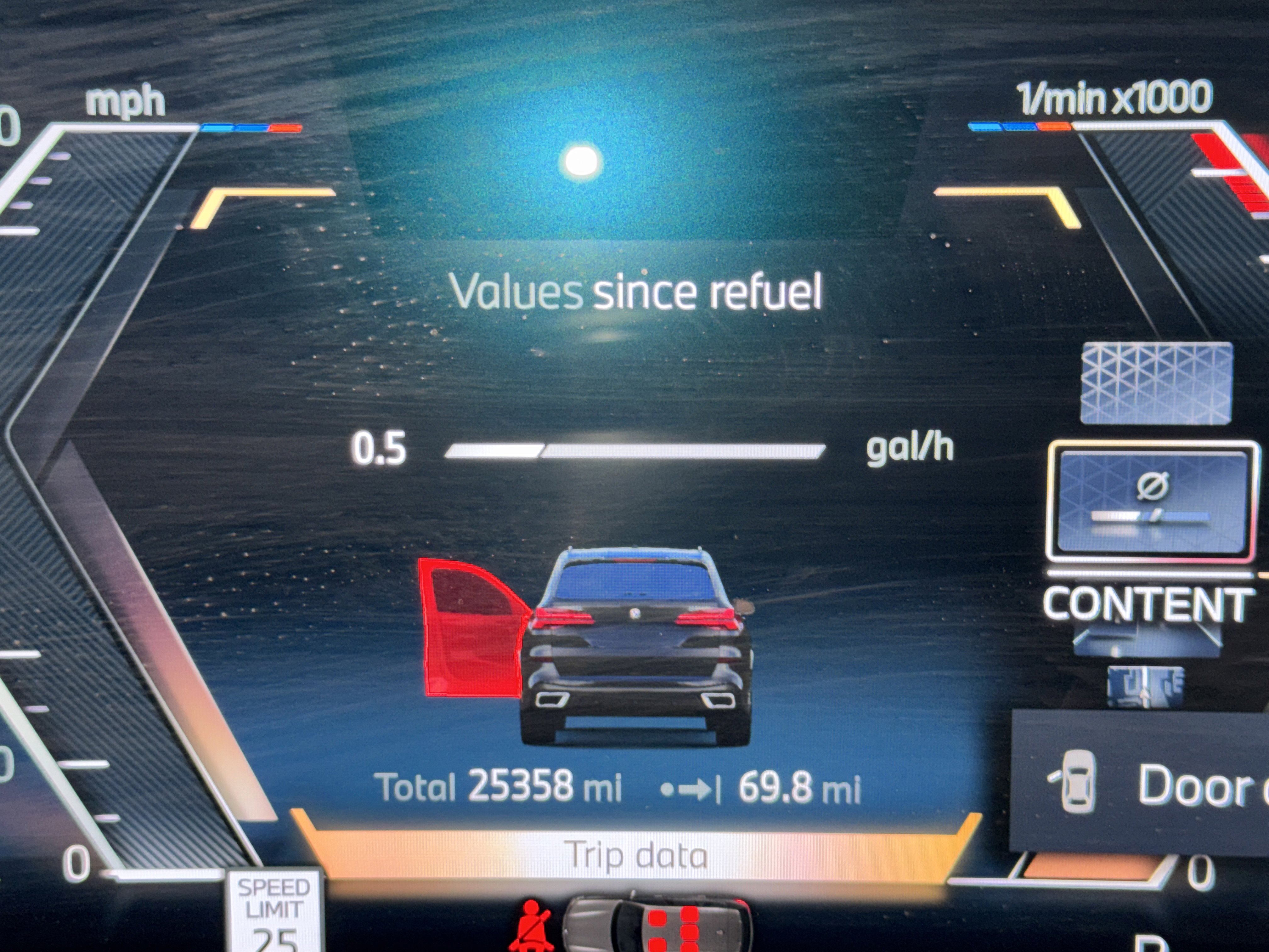 Certified 2025 BMW X5 xDrive40i w/ M Sport Package image 25