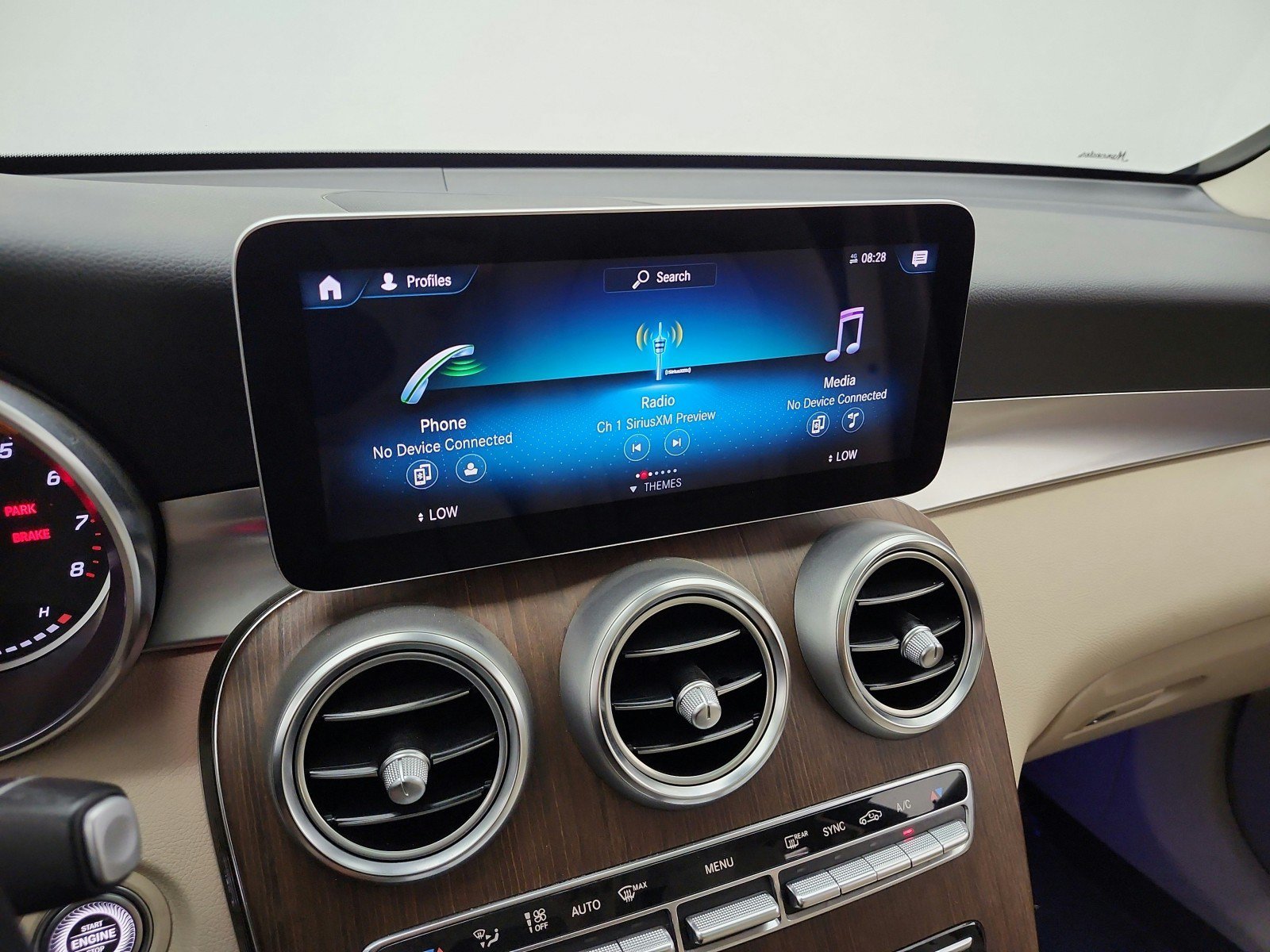 Certified 2022 Mercedes-Benz GLC 300 image 10