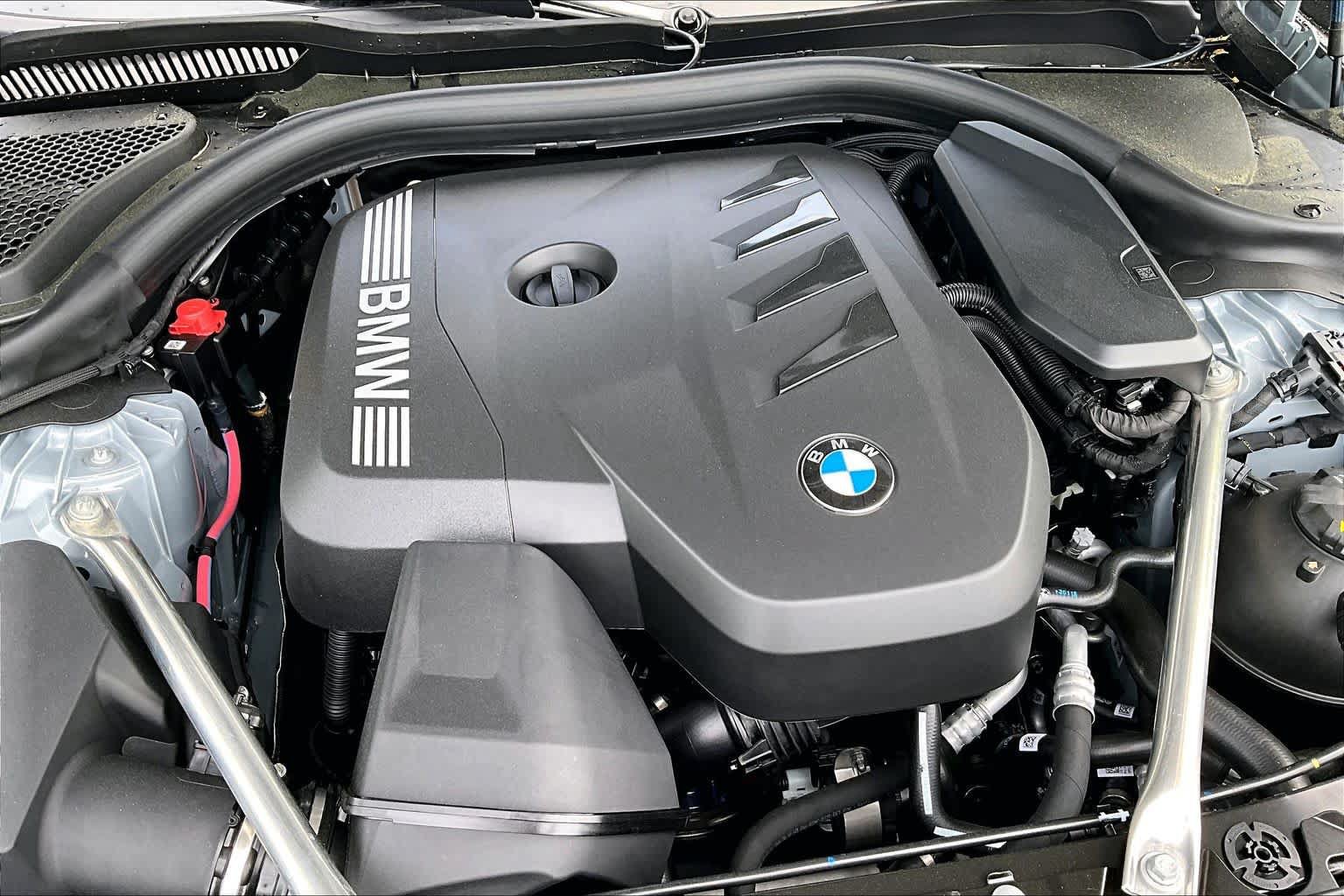New 2026 BMW 530i xDrive w/ M Sport Package AWD/4WD image 17