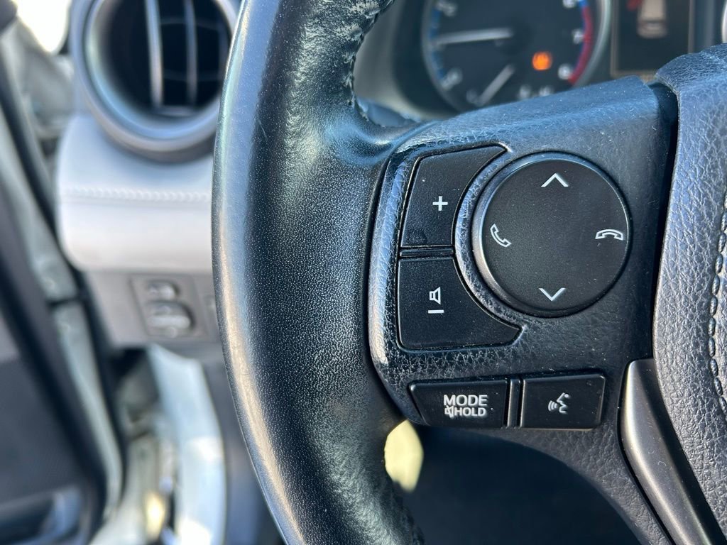 Used 2017 Toyota RAV4 XLE image 21