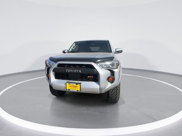 Used 2021 Toyota 4Runner SR5 image 3