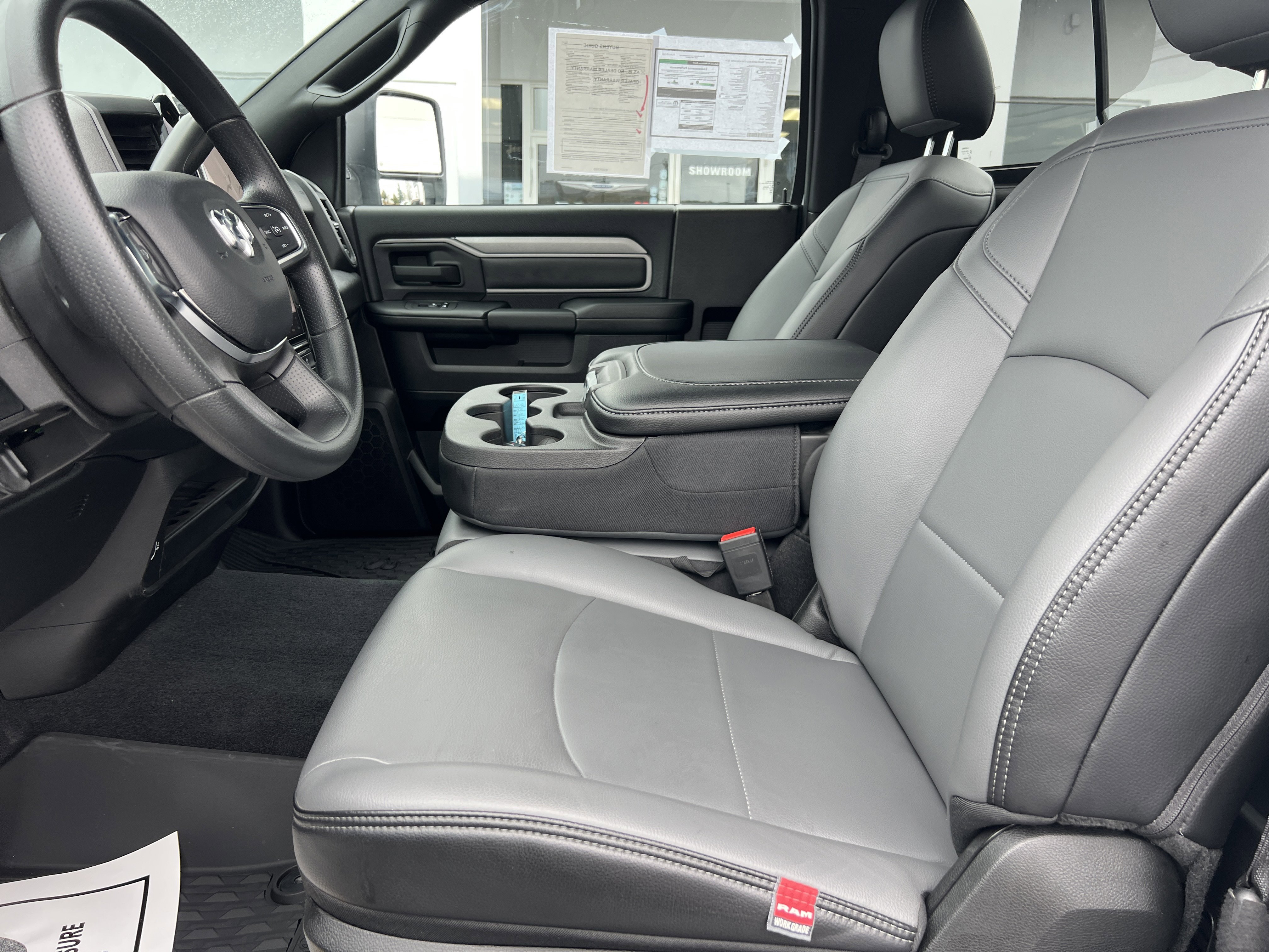Used 2025 RAM 2500 Tradesman image 15