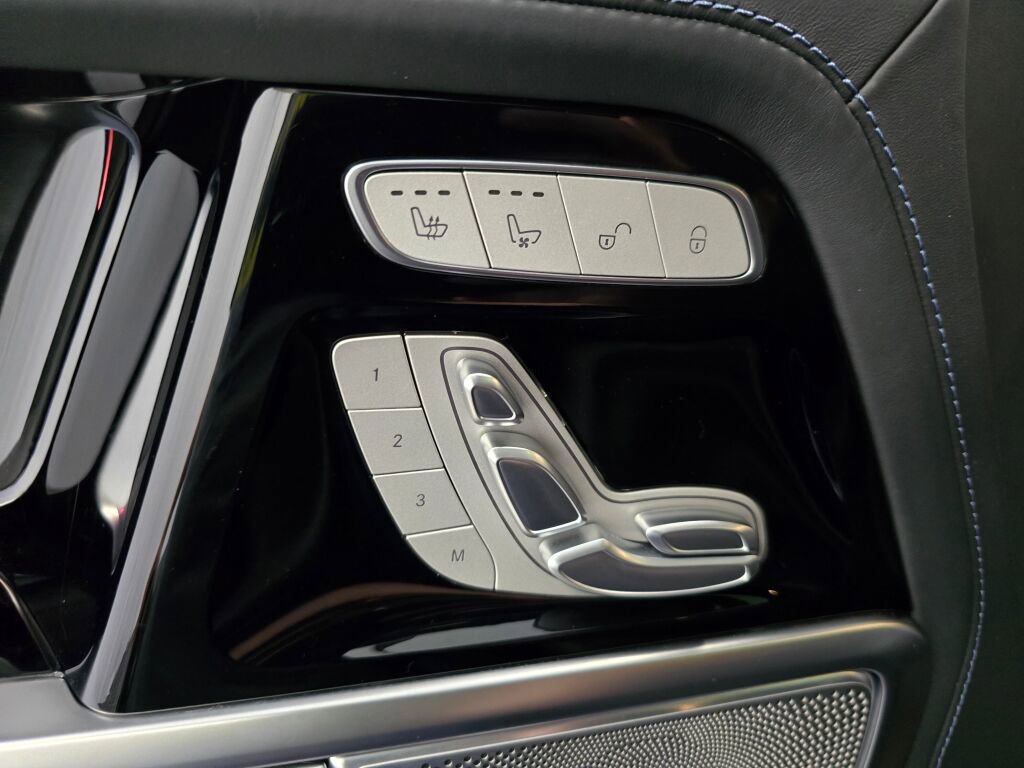 Used 2024 Mercedes-Benz G 63 AMG 4MATIC image 30