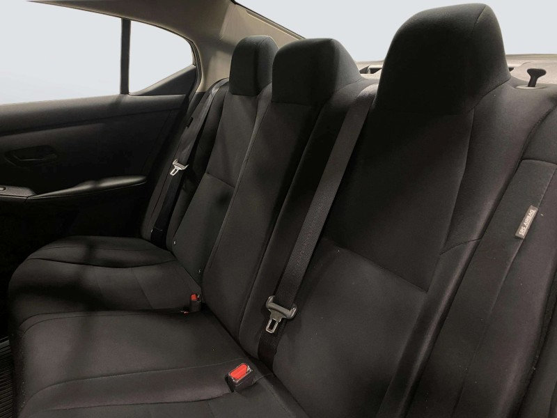 Used 2024 Nissan Sentra S FWD image 27