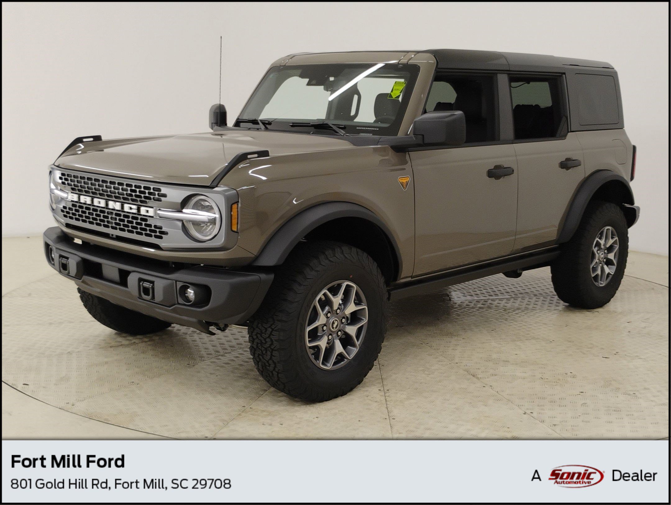 New 2025 Ford Bronco Badlands image 1