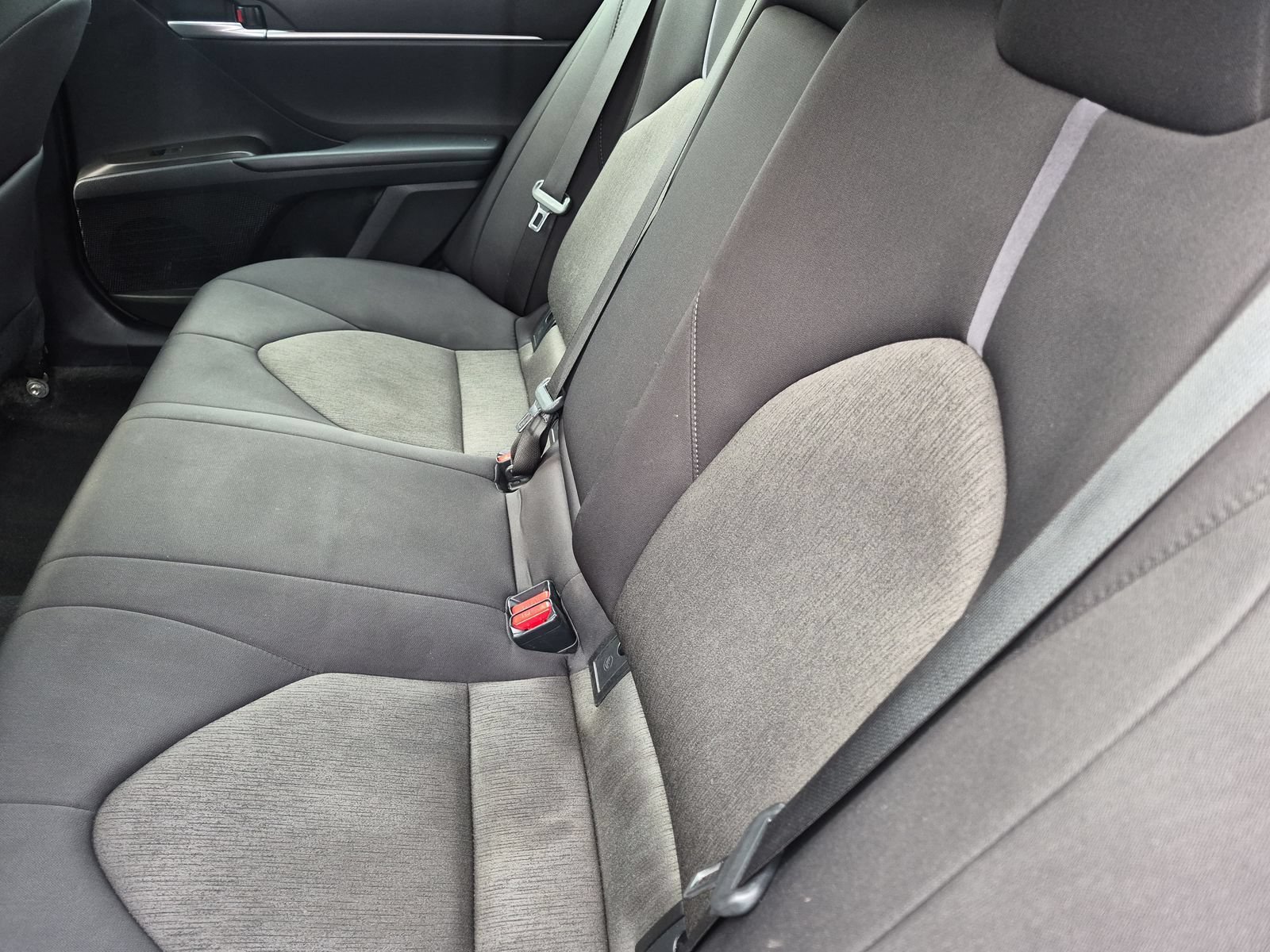 Used 2023 Toyota Camry LE FWD image 18