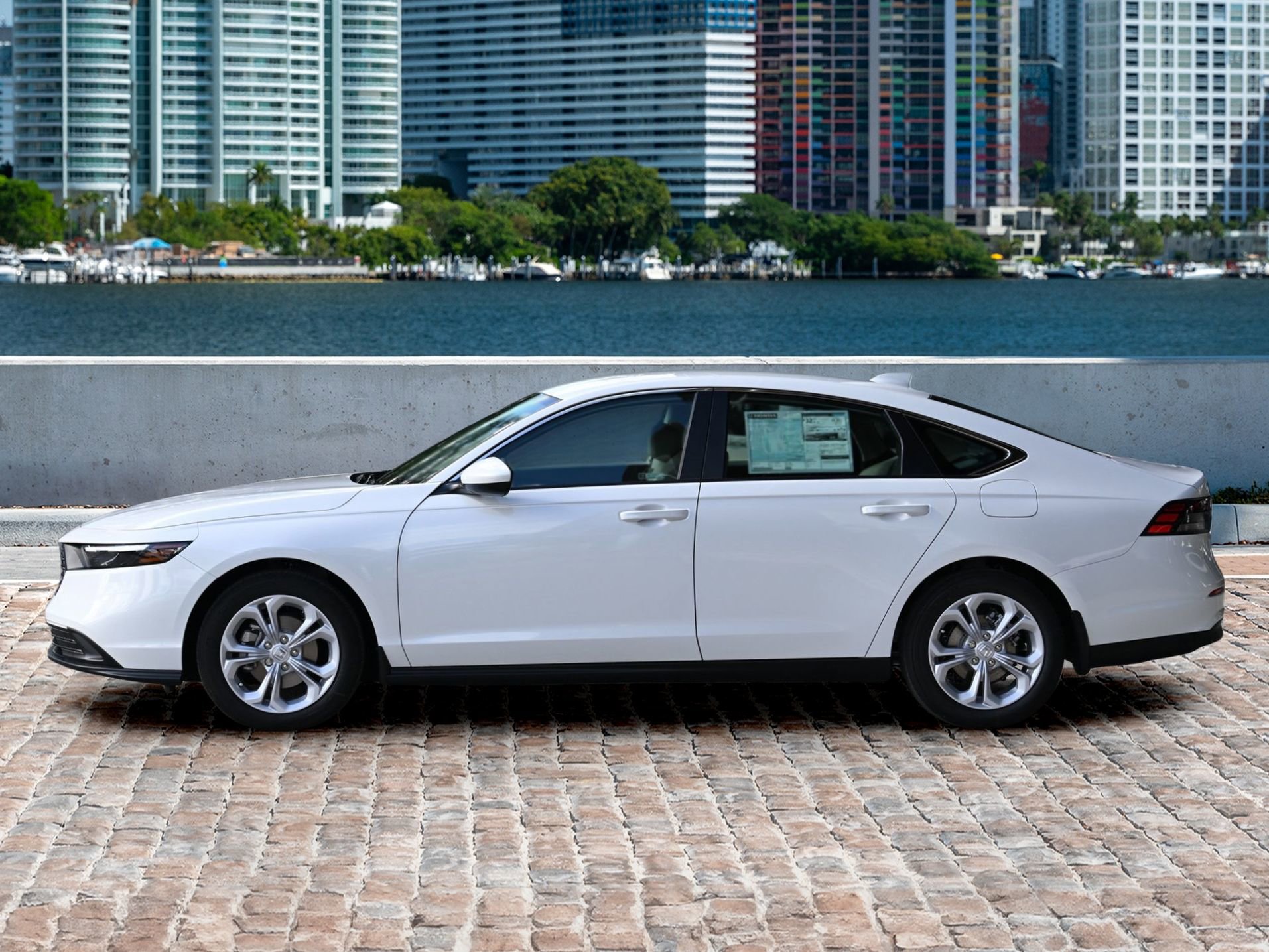 New 2025 Honda Accord LX image 8