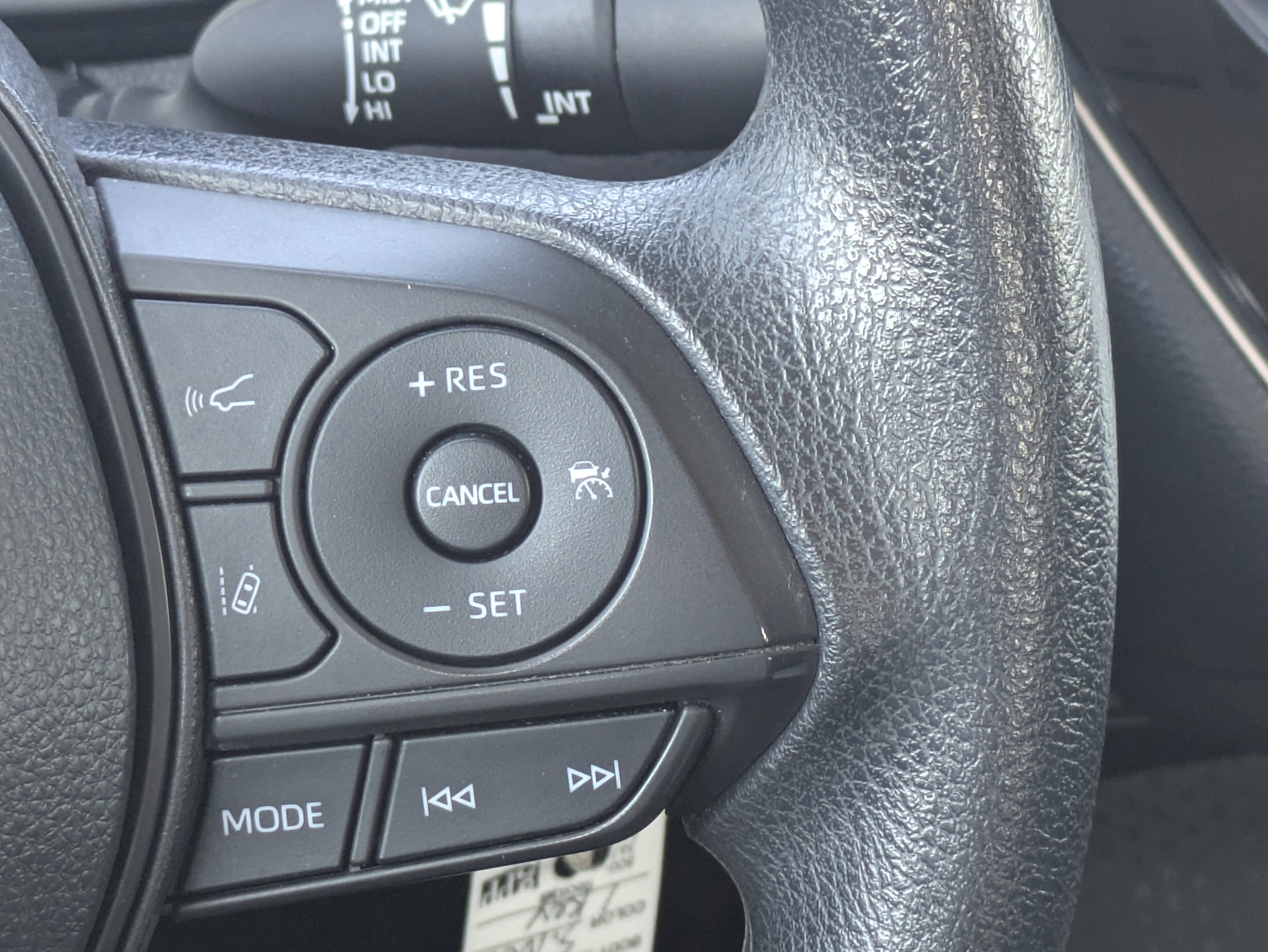 Used 2022 Toyota Corolla LE image 22