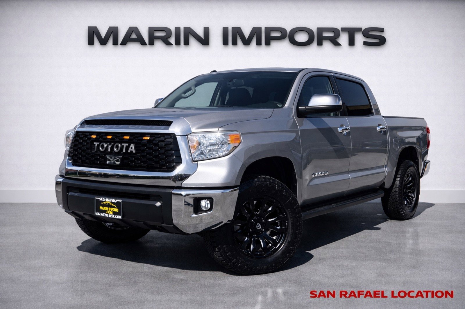 Used 2016 Toyota Tundra SR5 w/ SR5 Upgrade Package RWD image 1